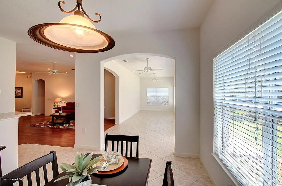Photo of 6970 Abbeyville Road