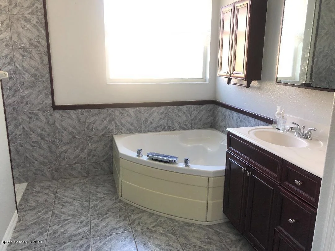 Photo of 1143 Spring Oak Drive