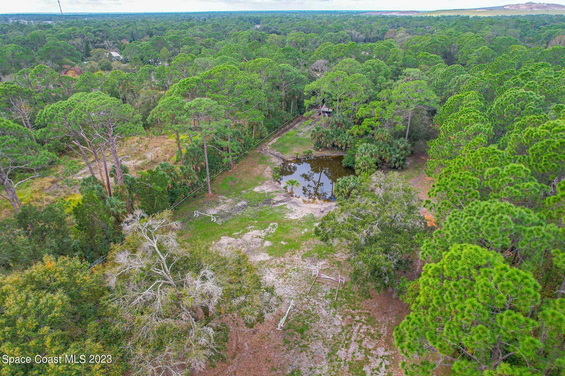 Photo of 2281 Friday Road
