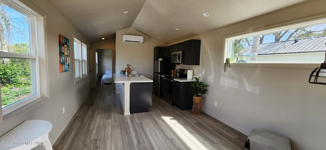 Photo of 215 Flamingo Drive