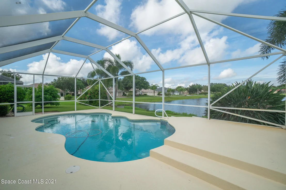 Photo of 5876 Arlington Circle