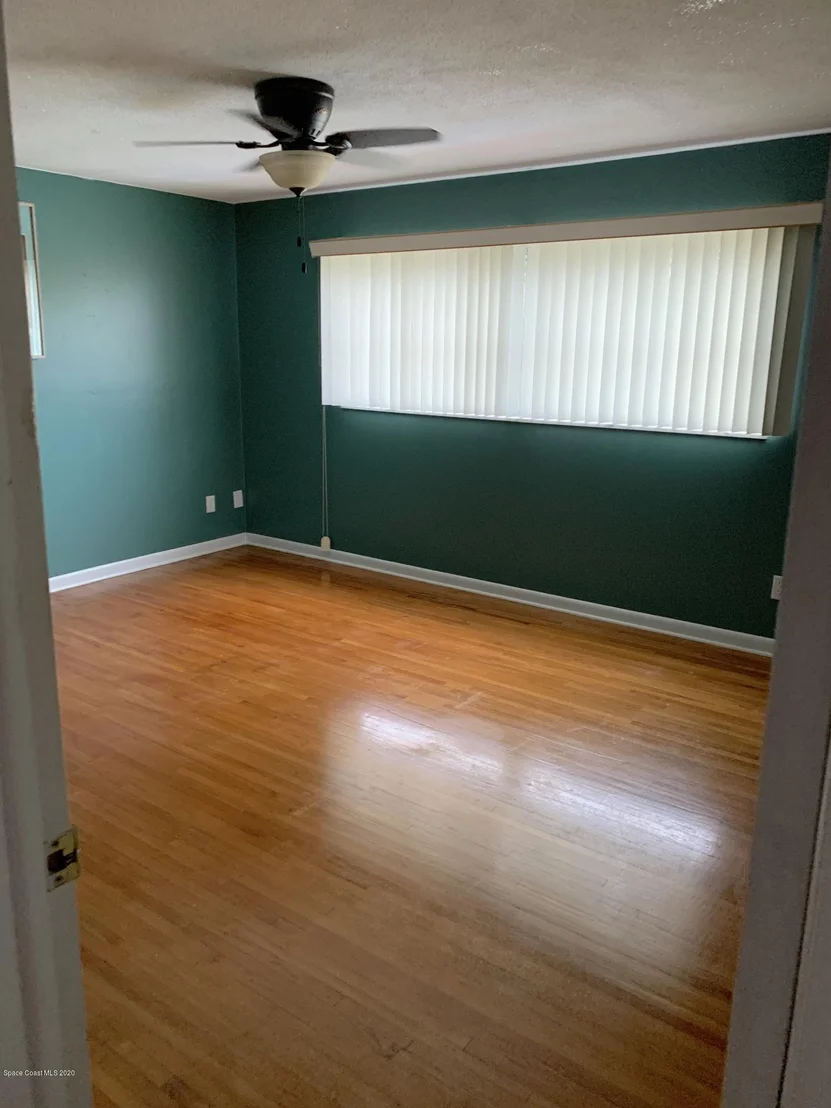 Photo of 302 Glen Ridge Road