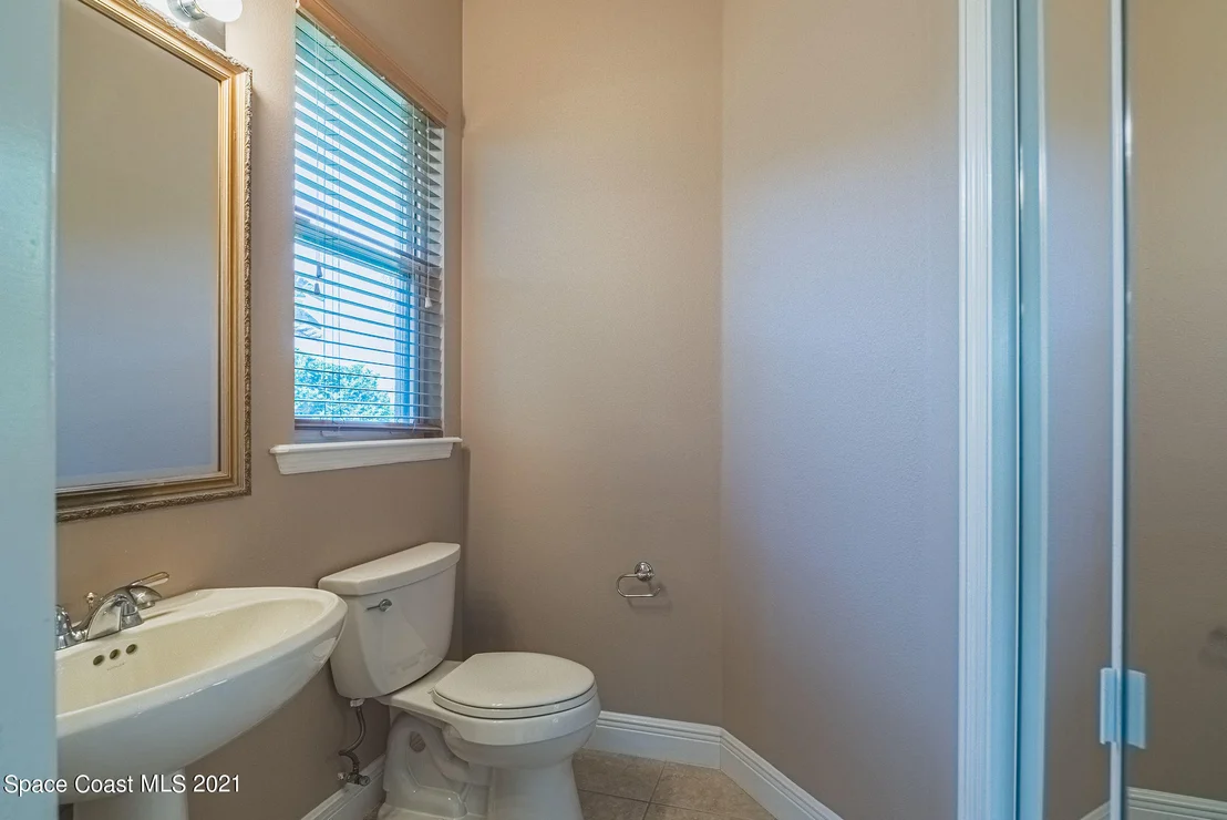 Photo of 8181 Compton Way