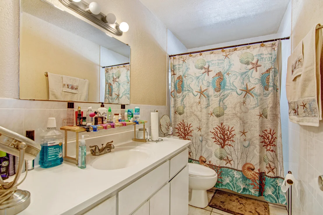 Photo of 995 Miracle Way