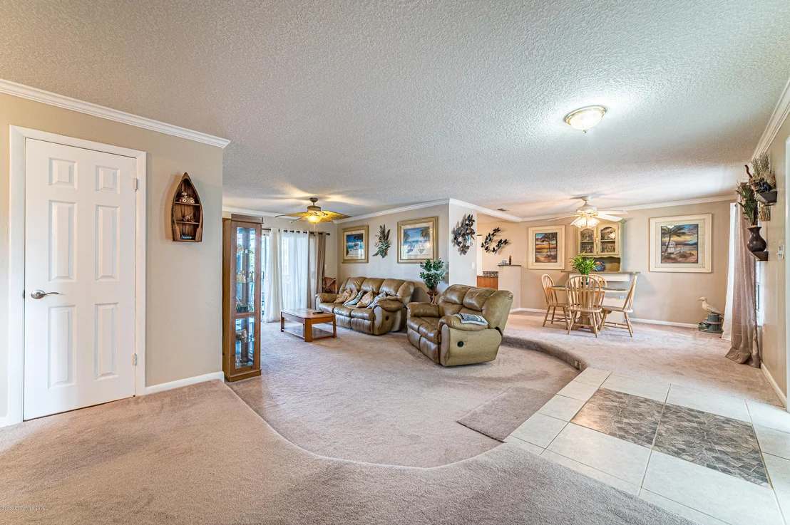 Photo of 406 Dorset Drive