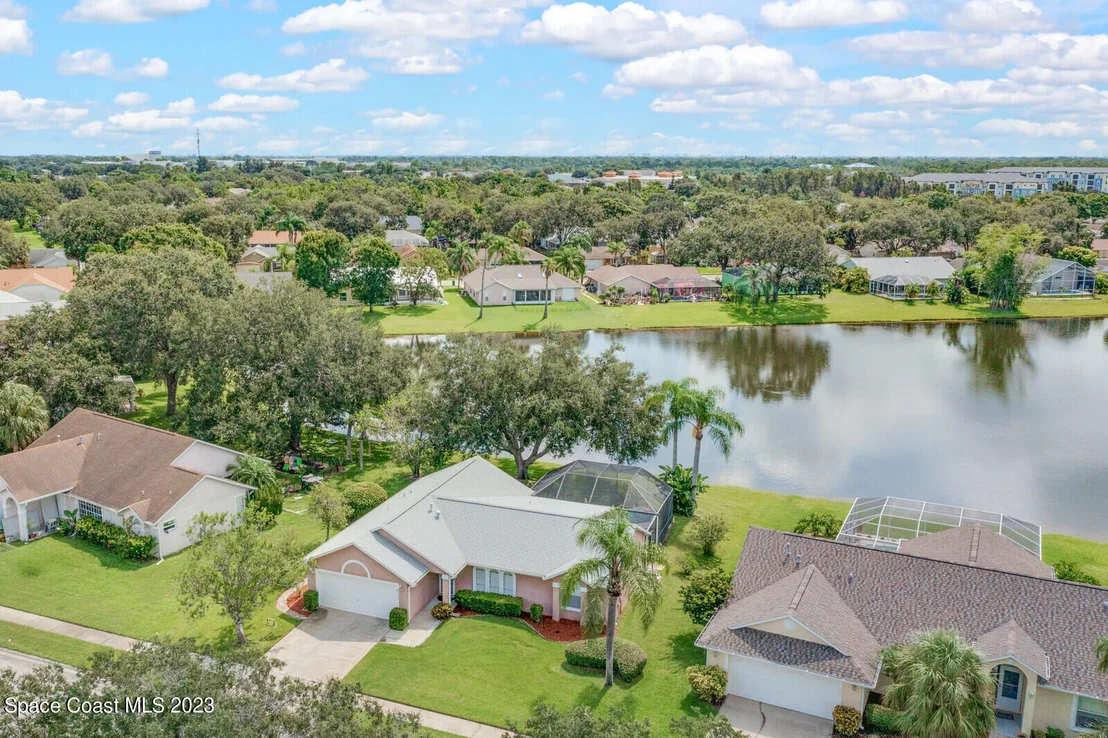 Photo of 3309 Lake View Circle