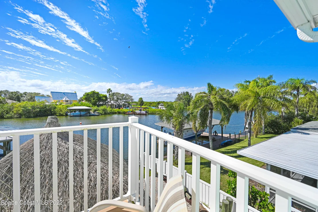 Photo of 414 Thrush Drive