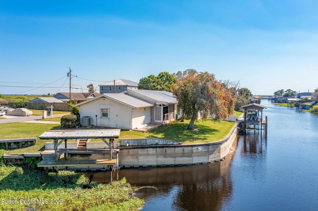 Photo of 816 Mallard Road