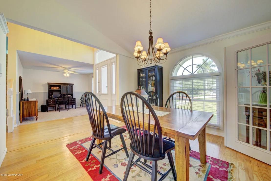 Photo of 2164 Royal Oaks Drive
