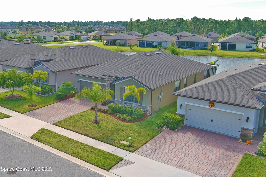 Photo of 3985 Caladium Circle