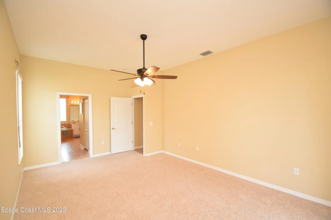 Photo of 2223 Woodfield Circle