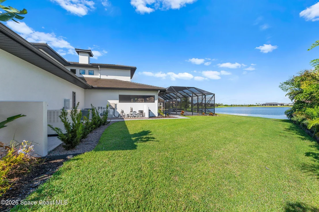 Photo of 3618 Lake Adelaide Place