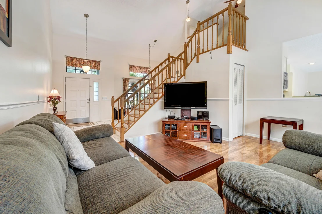 Photo of 1250 Walnut Grove Way