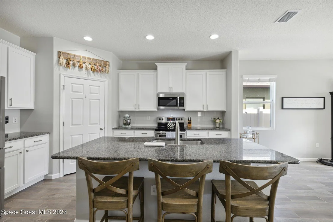 Photo of 1305 Fuji Drive