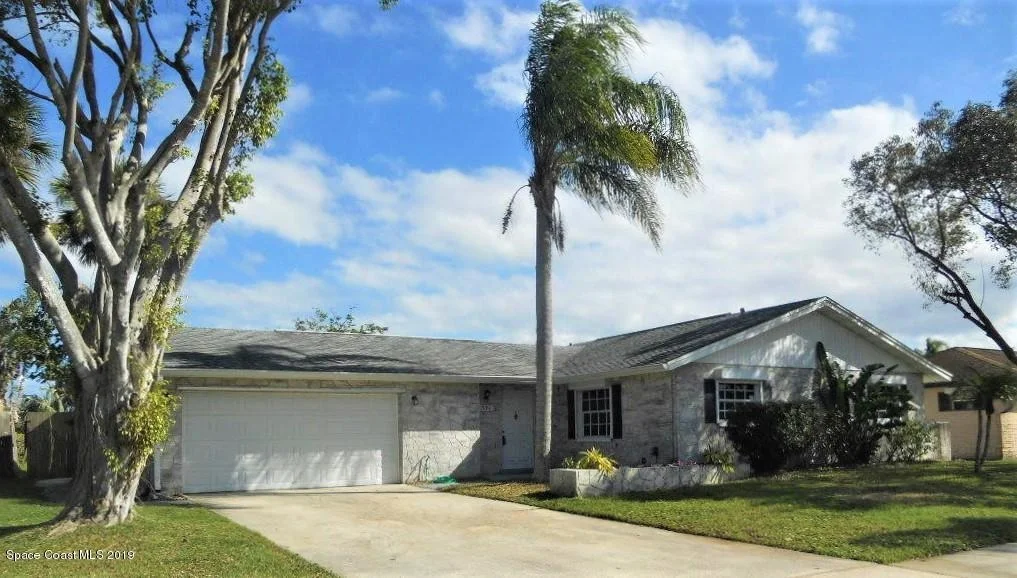 Photo of 551 Avignon Drive
