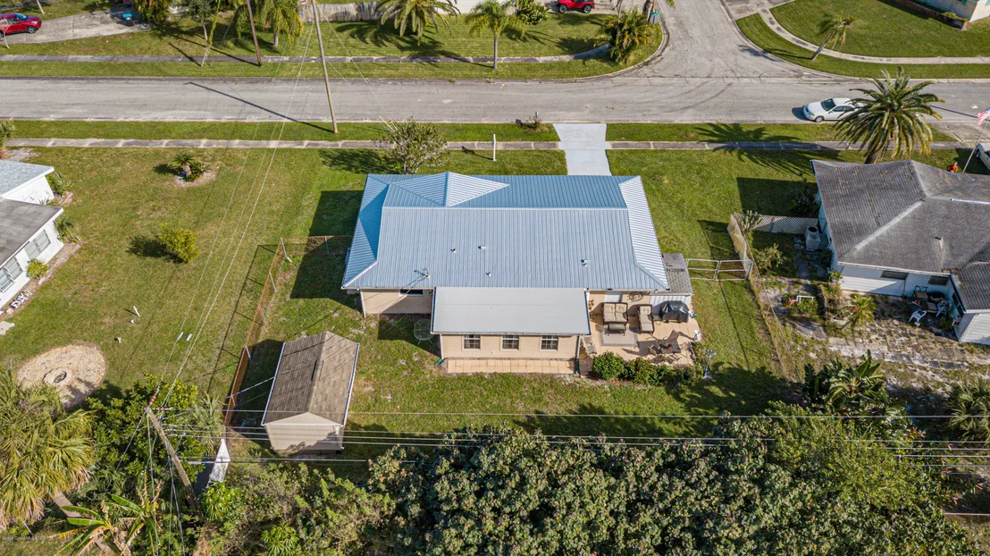Photo of 1076 Eyerly Lane NE