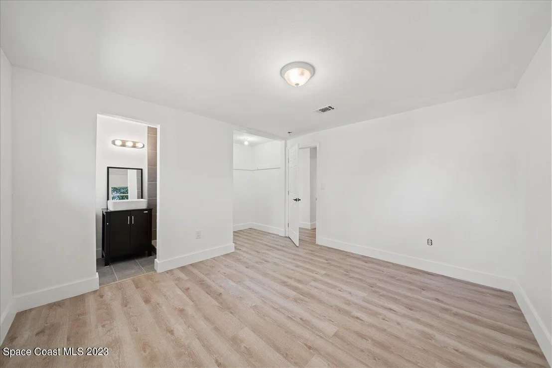 Photo of 1684 Mosswood Drive