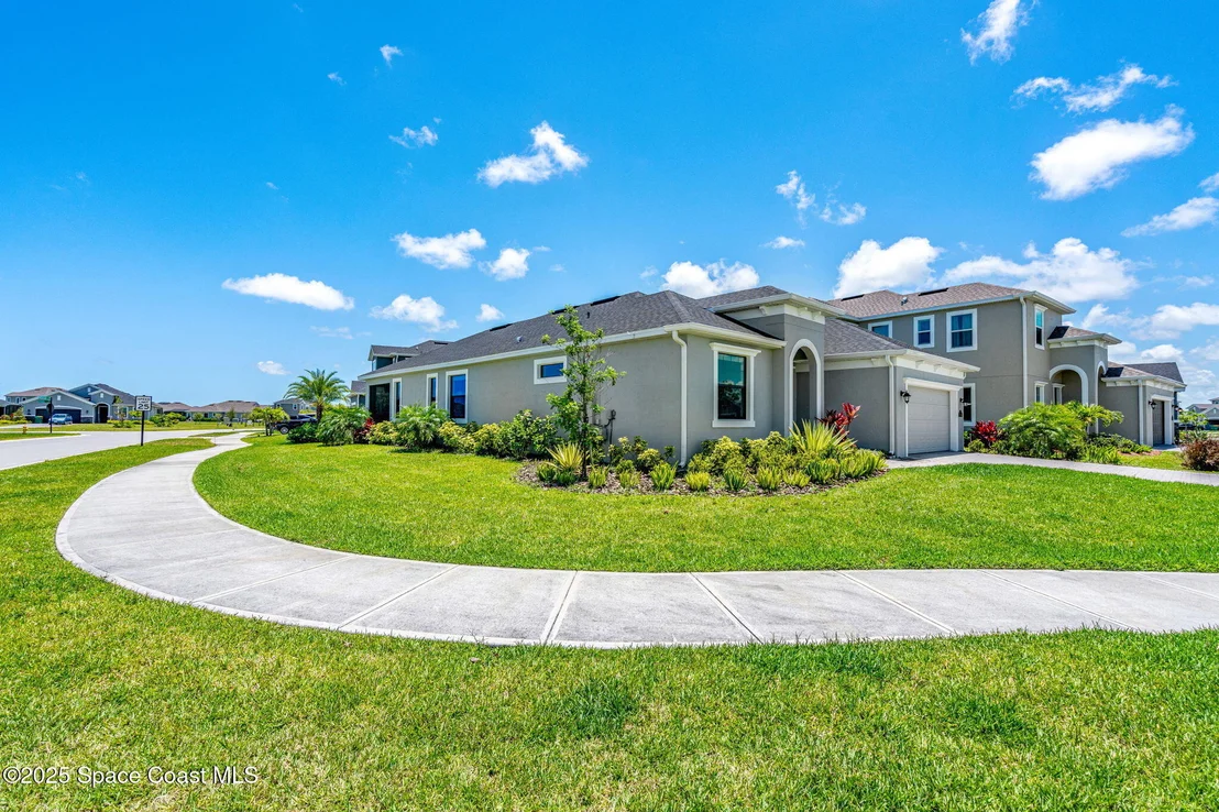 Photo of 3194 Blazing Star Drive