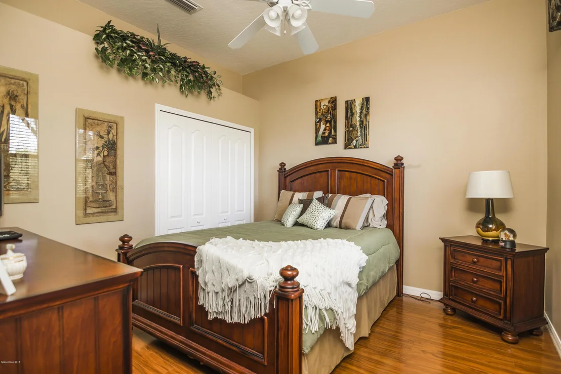 Photo of 3626 Peninsula Circle