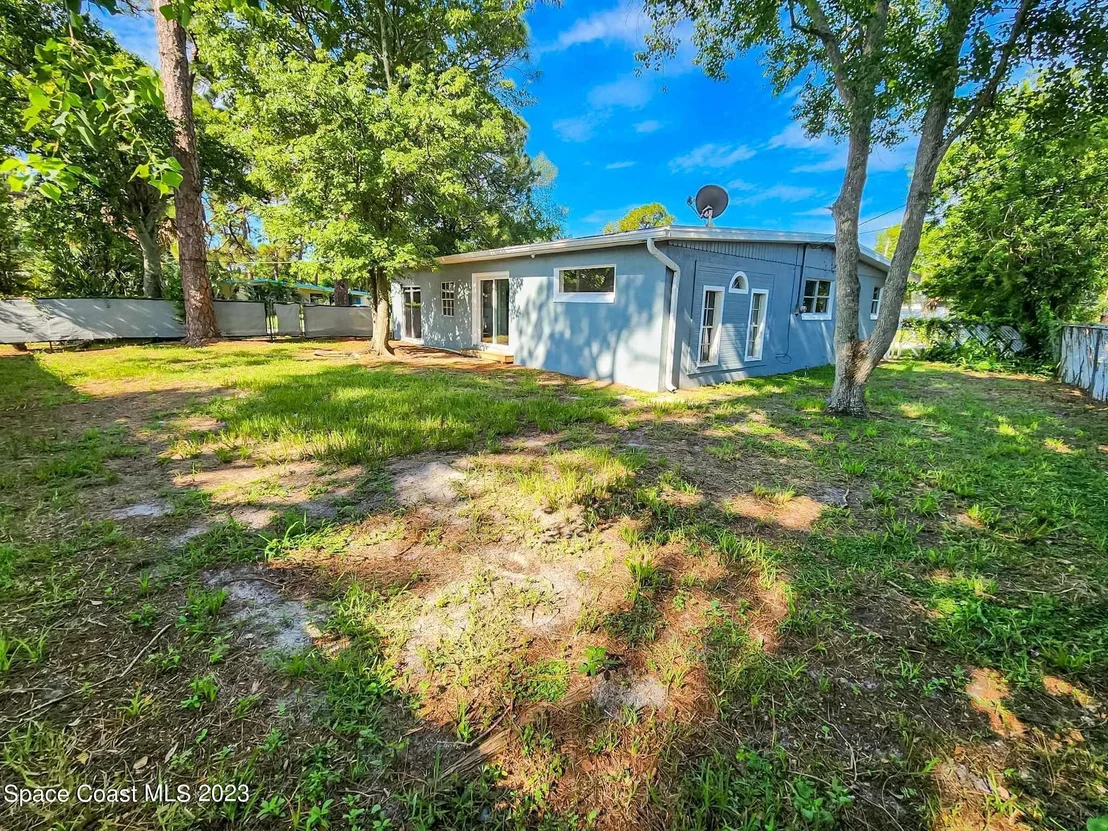 Photo of 1110 Hickory Lane