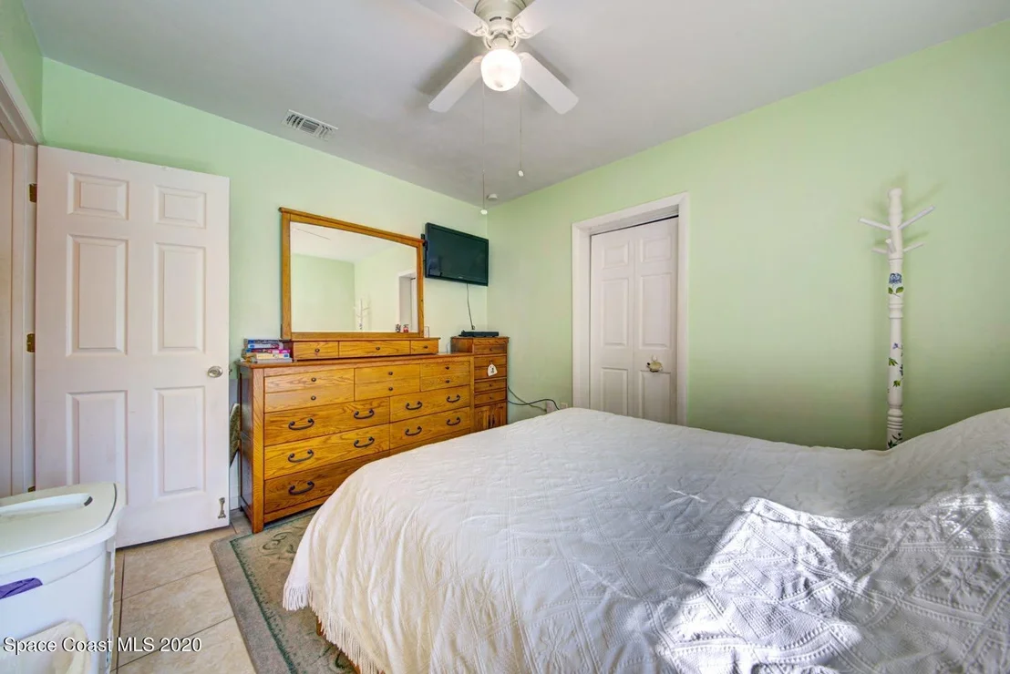 Photo of 301 Orchid Boulevard