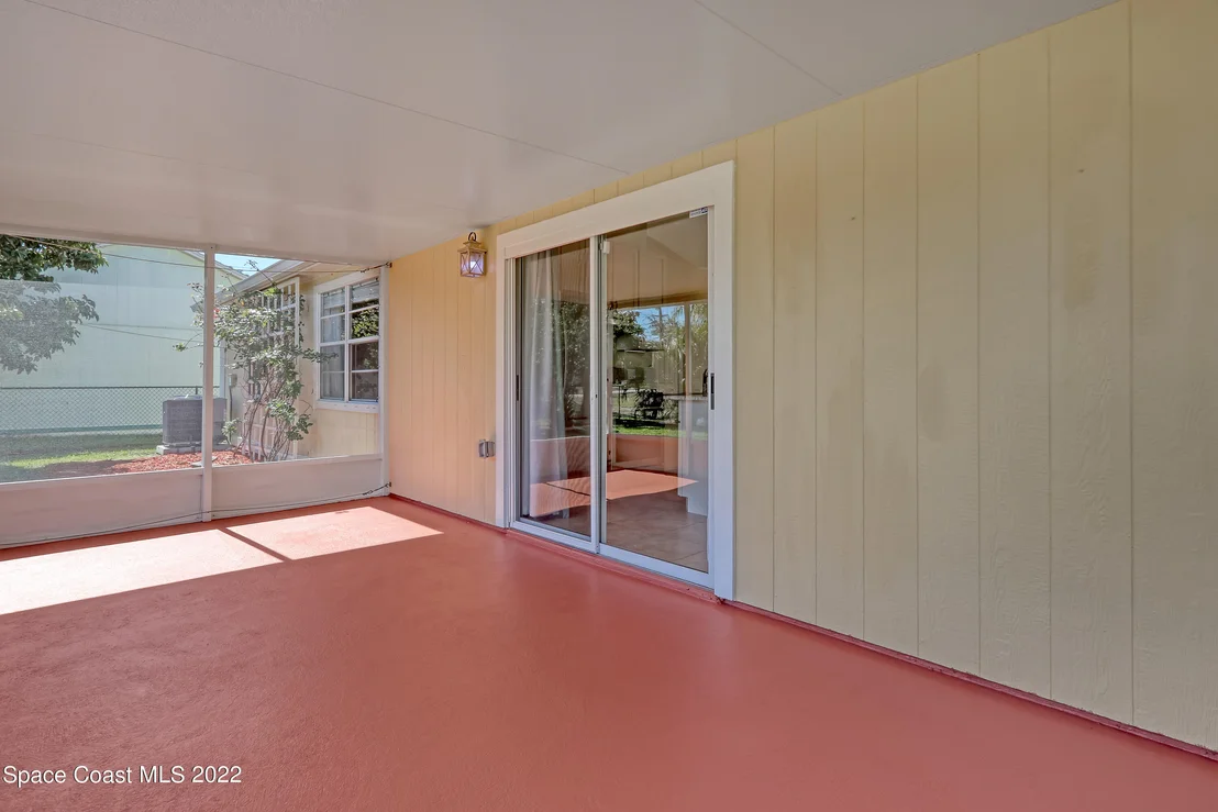 Photo of 4361 Silver Lake Drive