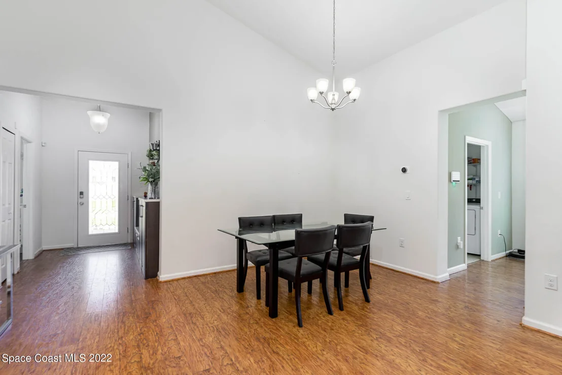 Photo of 1845 Litchfield Drive