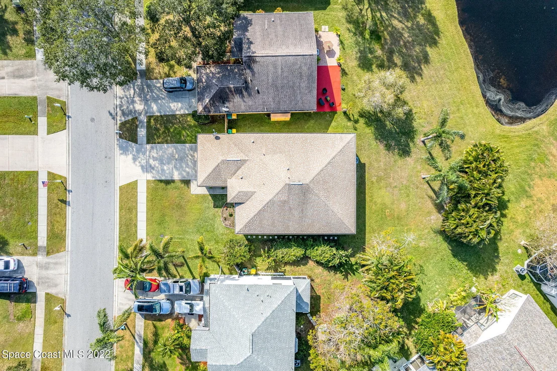 Photo of 7031 Hammock Trace Drive