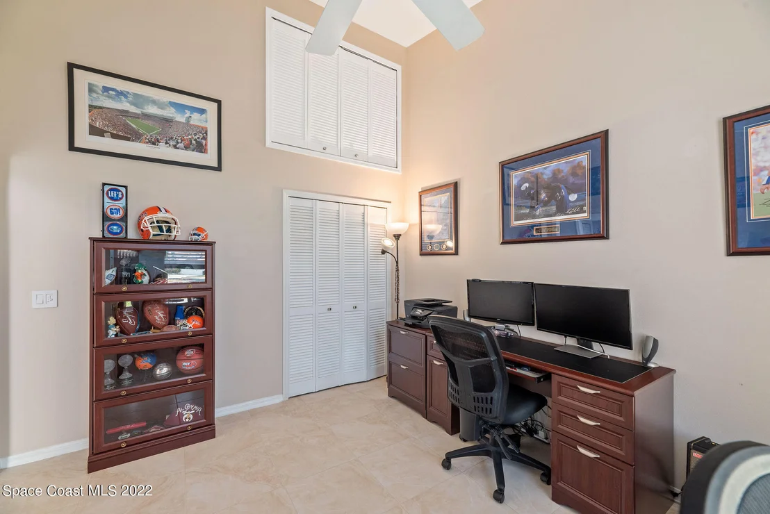 Photo of 557 Willis Way
