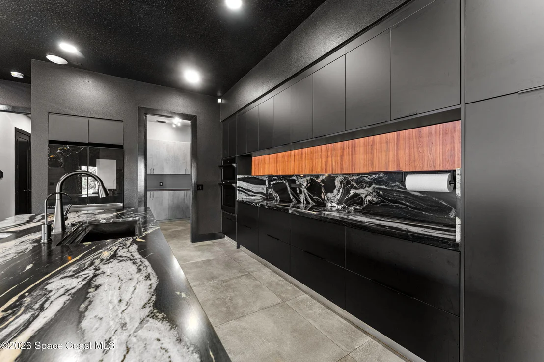 Photo of 2453 Westhorpe Drive
