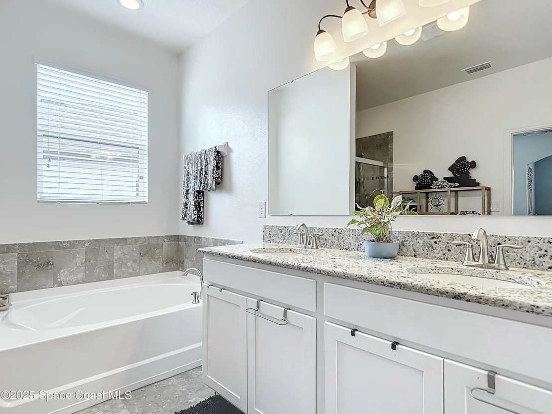 Photo of 1455 Fuji Drive