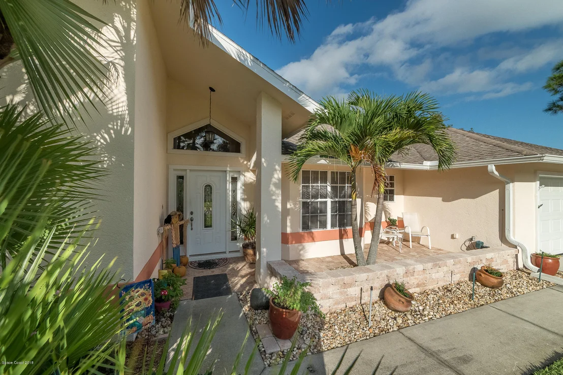 Photo of 1836 Fox Bay Drive