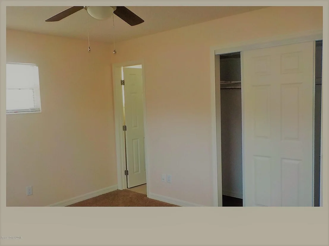 Photo of 1368 Estridge Drive