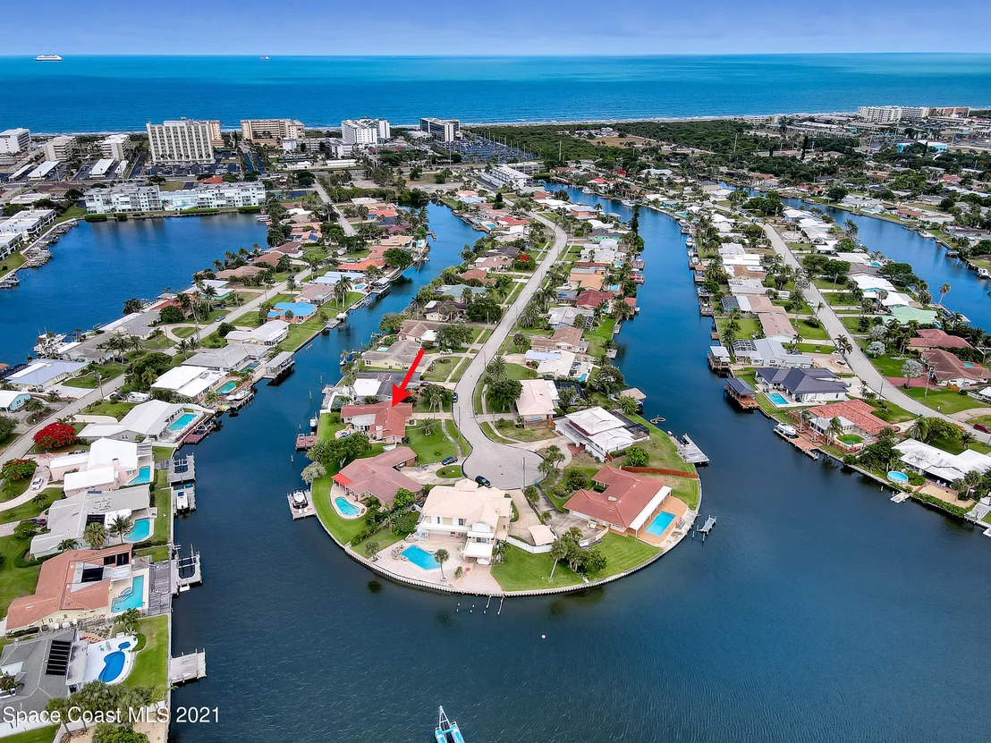 Photo of 227 Jamaica Drive