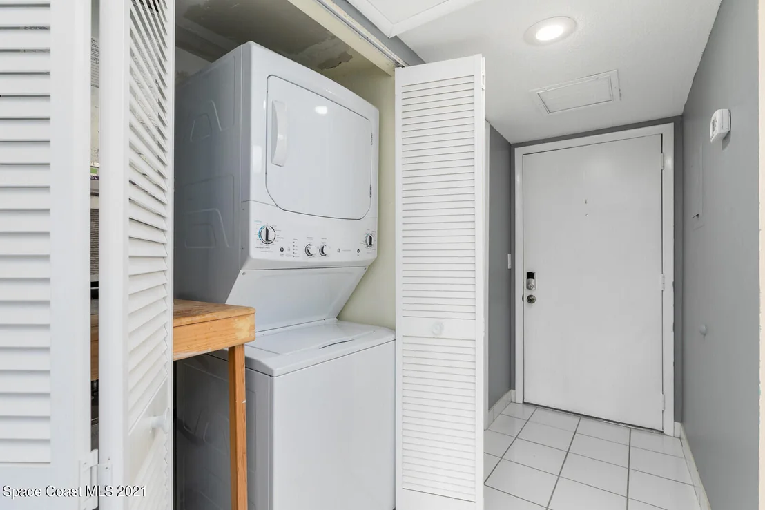 Photo of Unit 122 at 3001 Thrush Drive