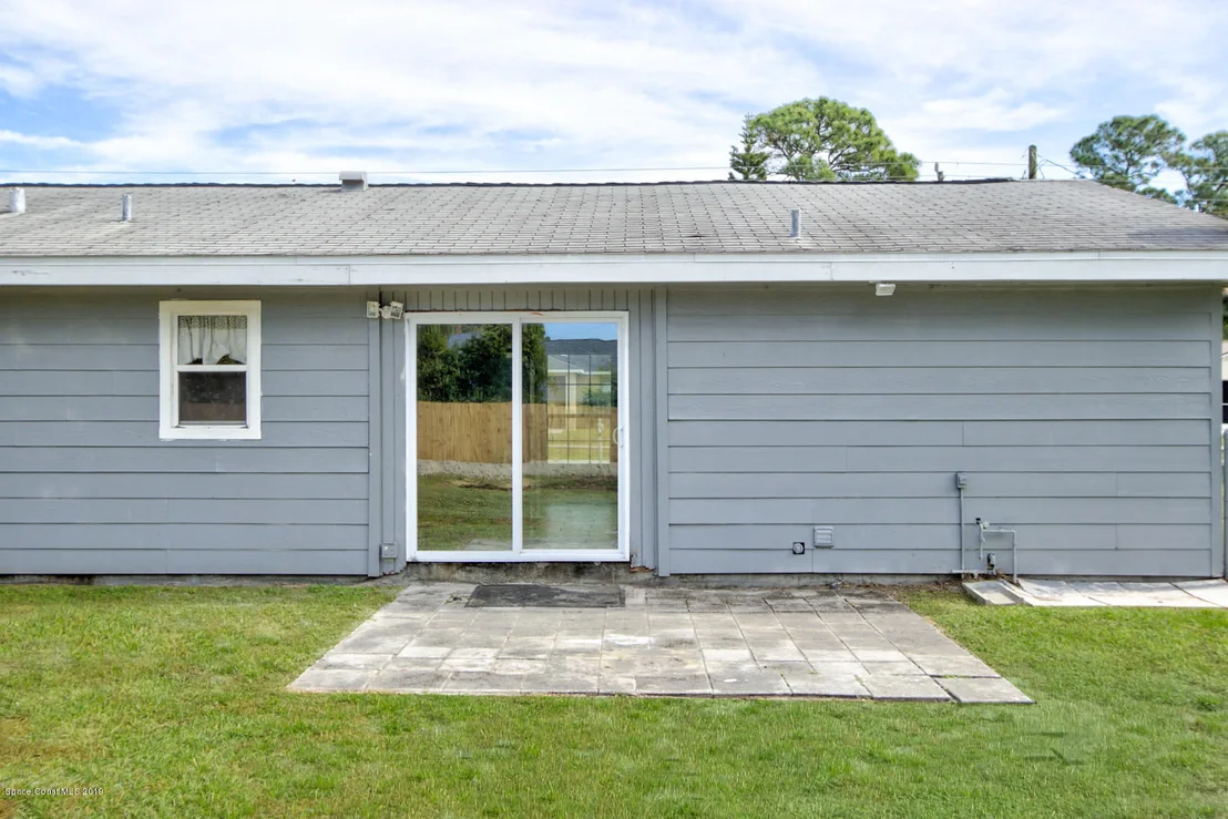 Photo of 5964 Rena Avenue E