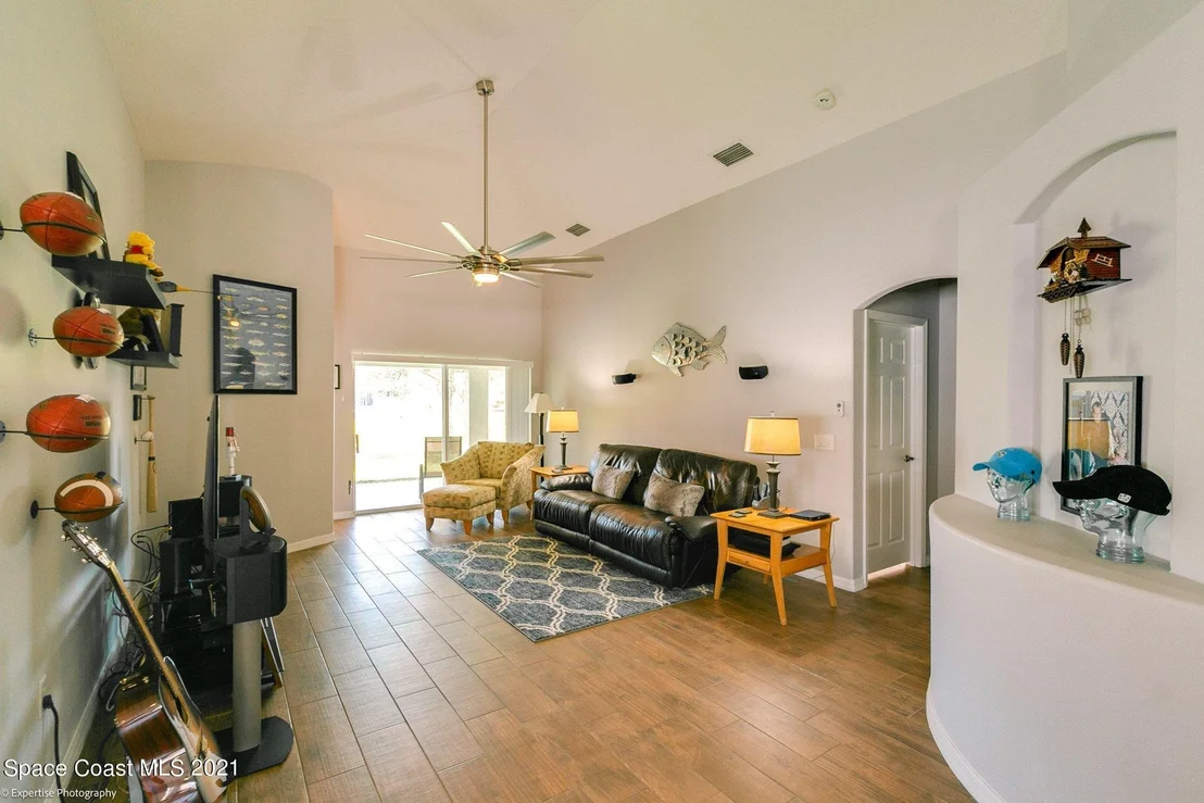 Photo of 2732 Bradfordt Drive