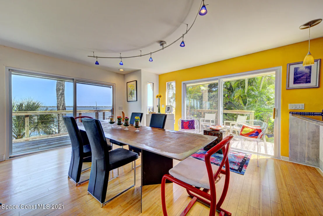 Photo of 2006 N Indian River Drive