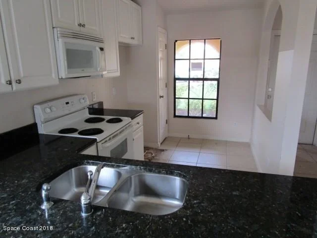 Photo of Unit 101 at 1165 Luminary Circle