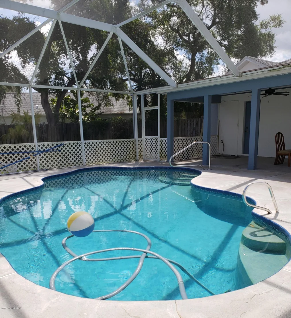 Photo of 2370 Oak Creek Circle