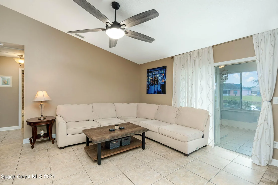 Photo of 1349 Richwood Circle