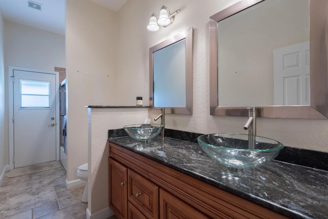 Photo of 719 Nightingale Drive