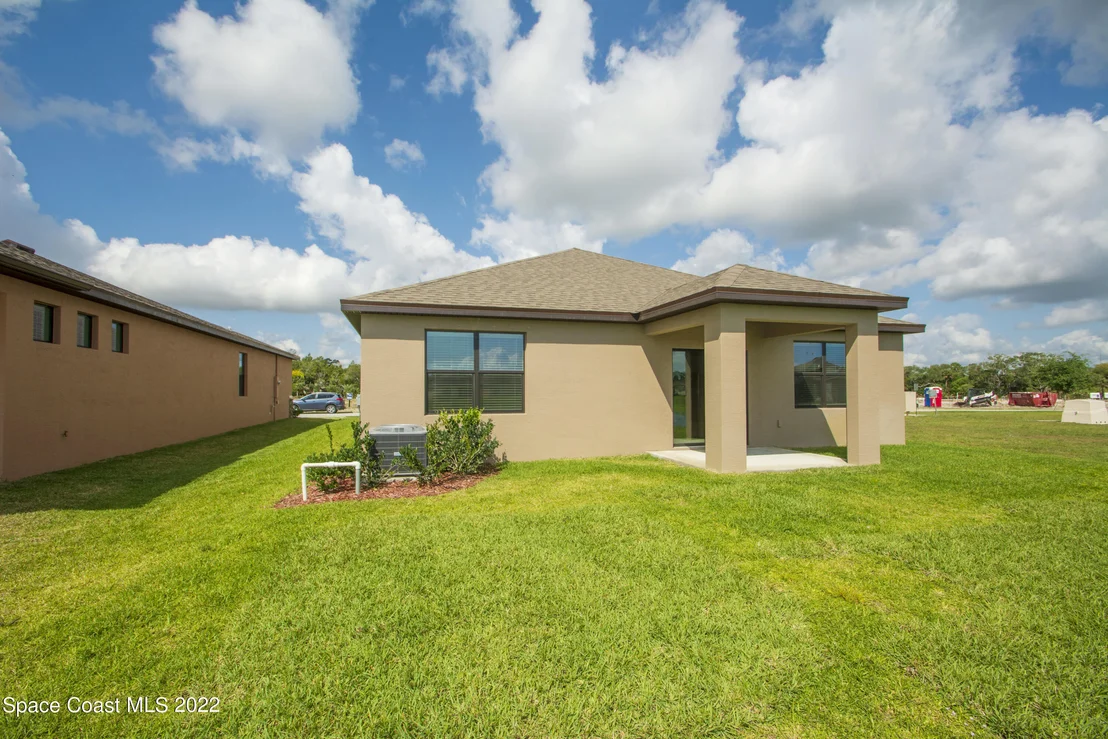 Photo of 6790 Canterbridge Drive