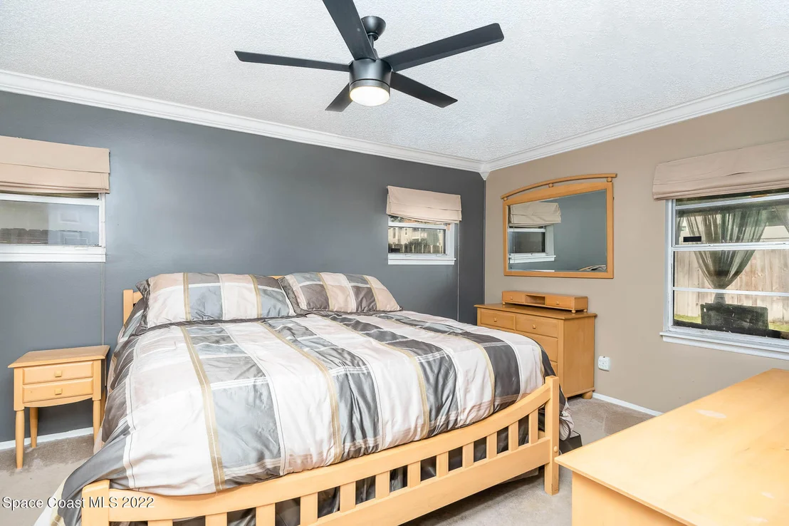 Photo of 4250 Silver Lake Drive
