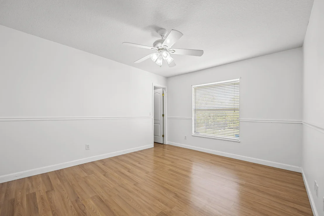 Photo of 5872 Goldrush Avenue