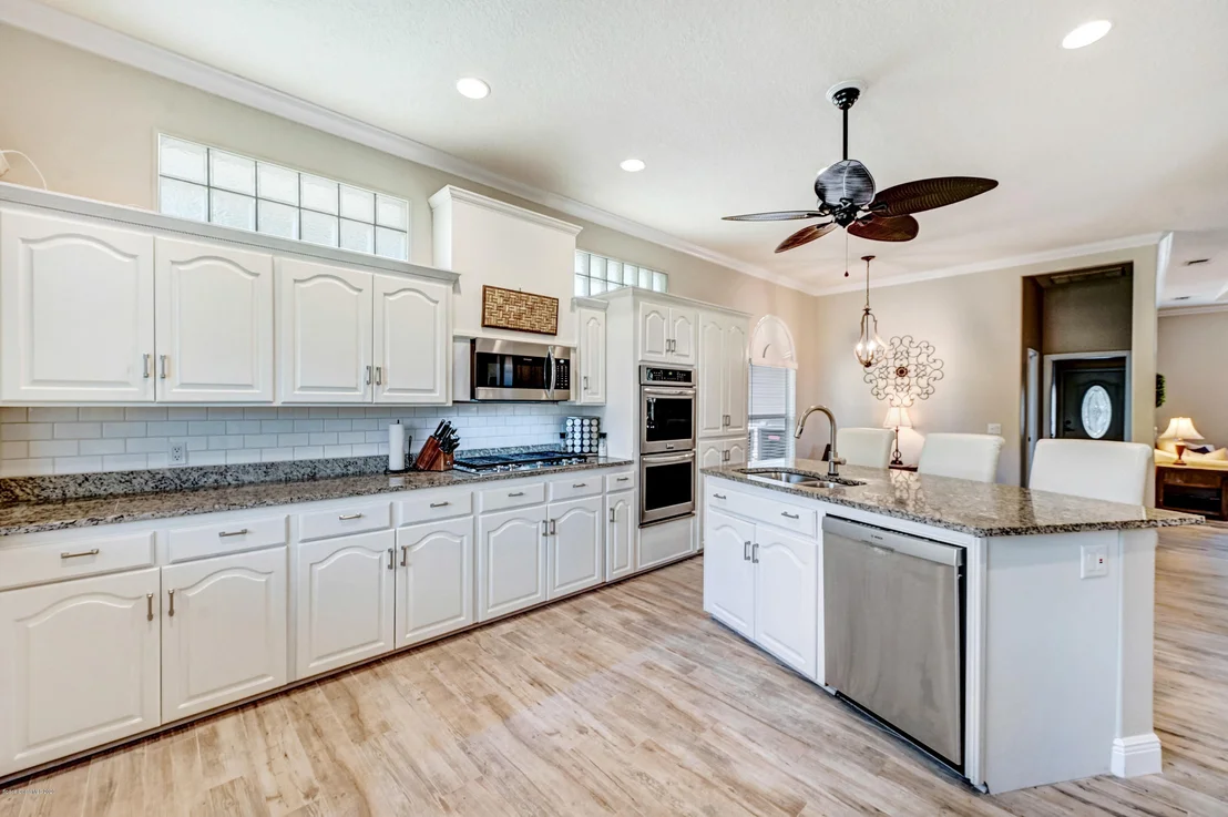 Photo of 120 Oyster Place