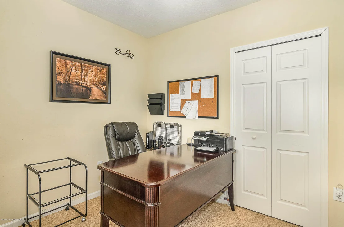 Photo of 1479 Corbett Lane