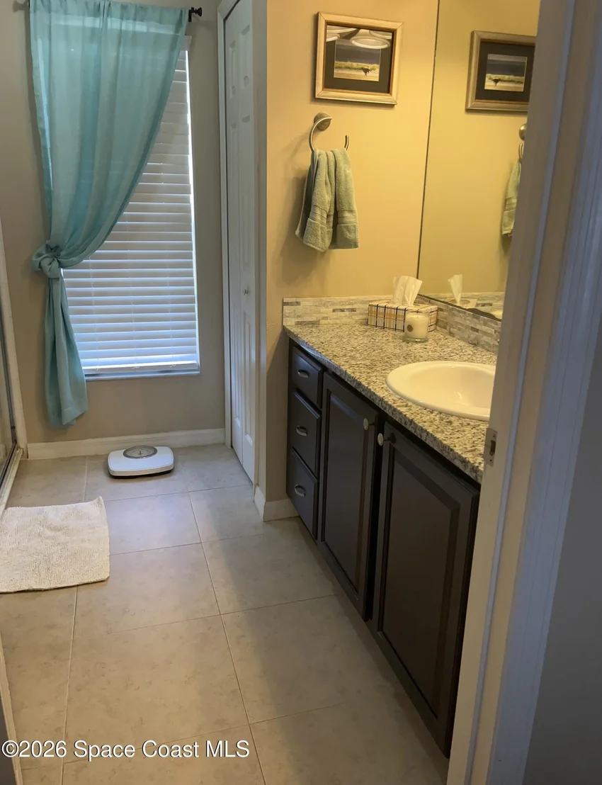 Photo of 1219 Walnut Grove Way