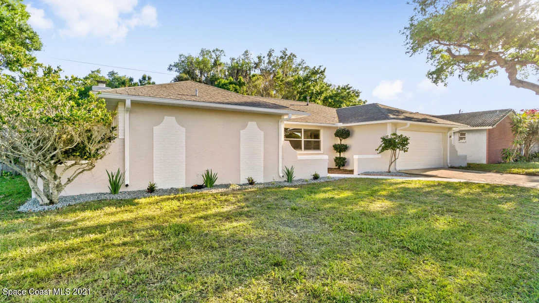 Photo of 1119 Manatee Drive