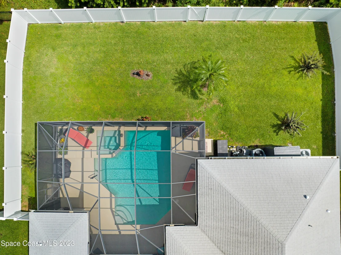 Photo of 242 Pebble Hill Way
